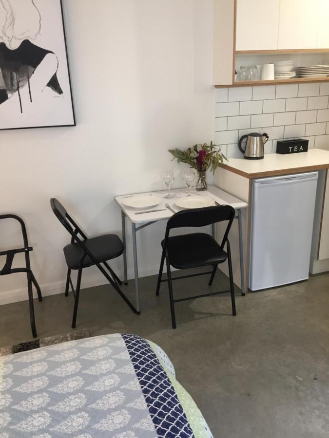 Modern, Private And Close To Town. Albury Esterno foto