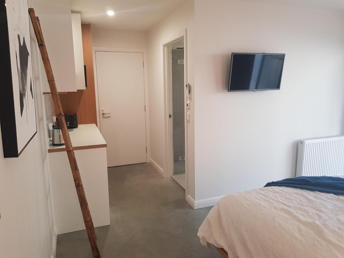 Modern, Private And Close To Town. Albury Esterno foto